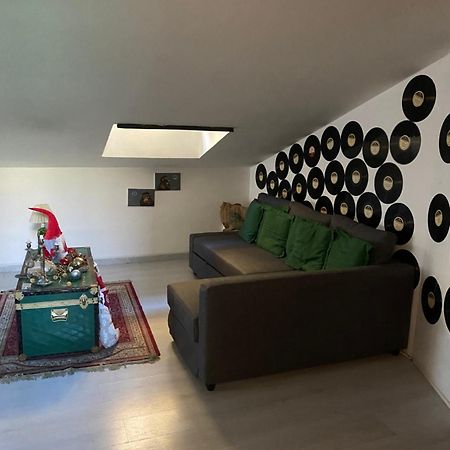 Mansarda 13 Daire Salerno Dış mekan fotoğraf