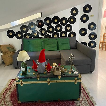 Mansarda 13 Daire Salerno Dış mekan fotoğraf